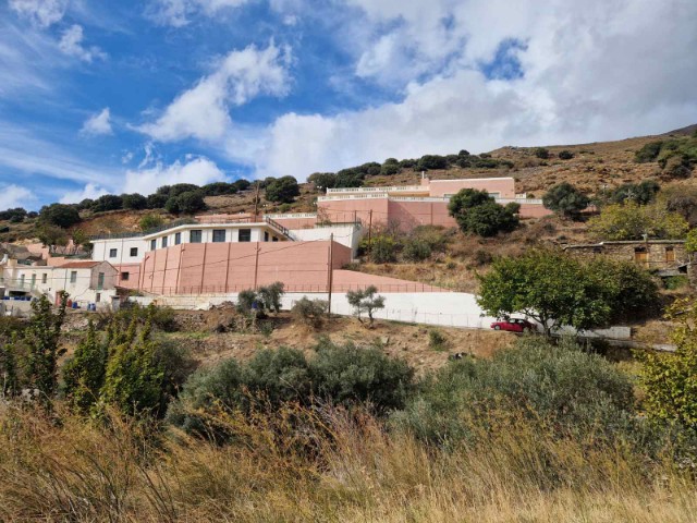 Οικόπεδο με κτίσμα  σε πλειστηριασμό Municipality of Kantanou - Selinos