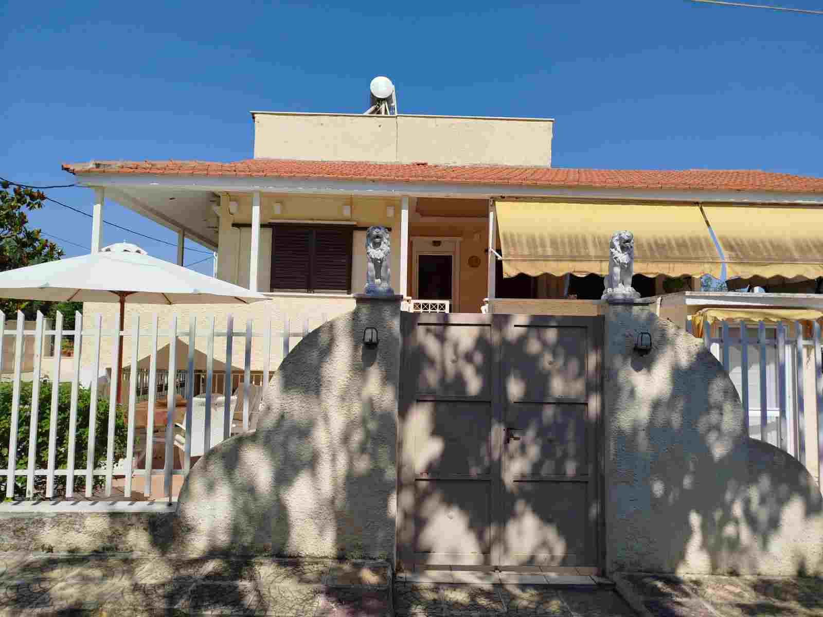 Αγροτεμάχιο με κτίσμα 391 sq.m. σε πλειστηριασμό Municipality of Oropos