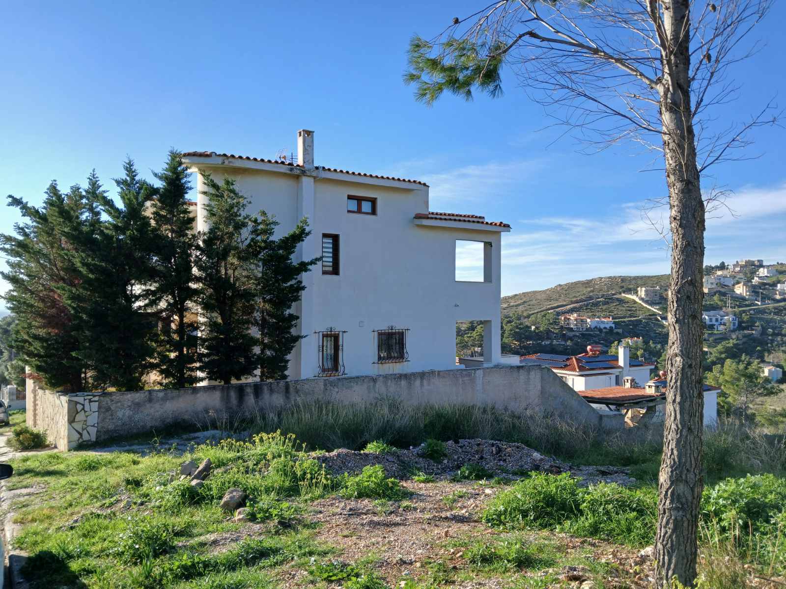 Οικόπεδο με κτίσμα  σε πλειστηριασμό Municipality of Rafina - Pikermiou