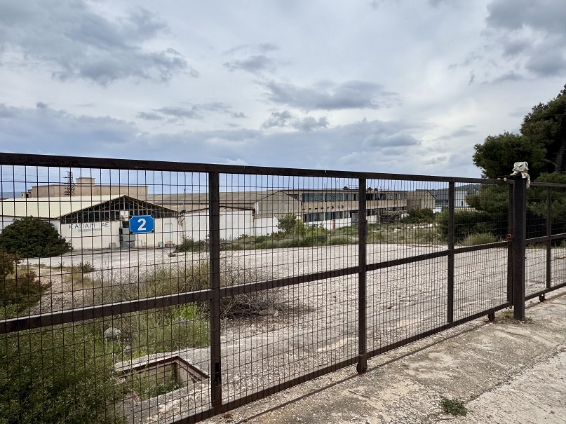 Αγροτεμάχιο με κτίσμα 11800 τ.μ. σε πλειστηριασμό Δήμος Λαυρεωτικής