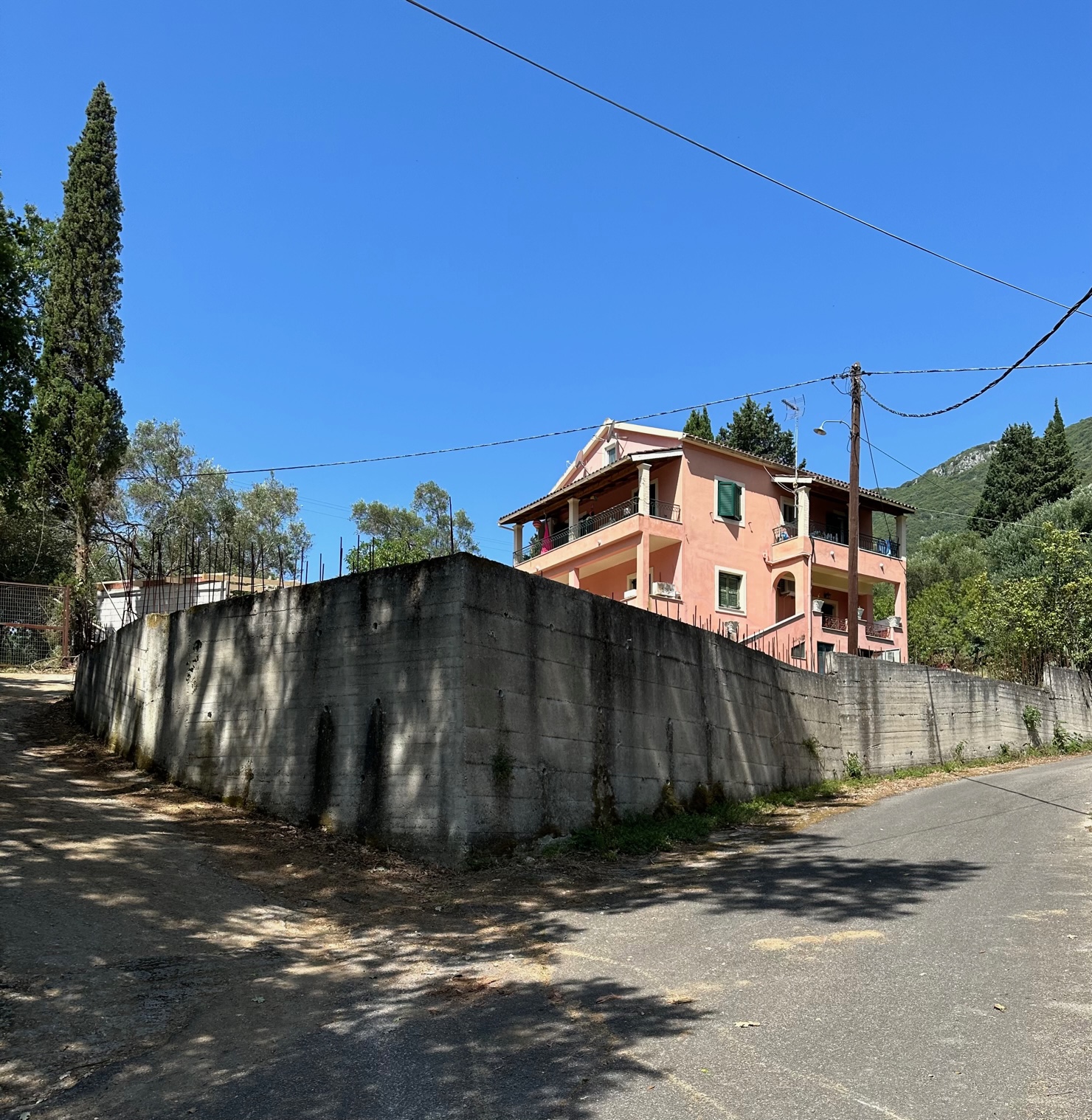 Οικόπεδο με κτίσμα  σε πλειστηριασμό Municipality of Corfu