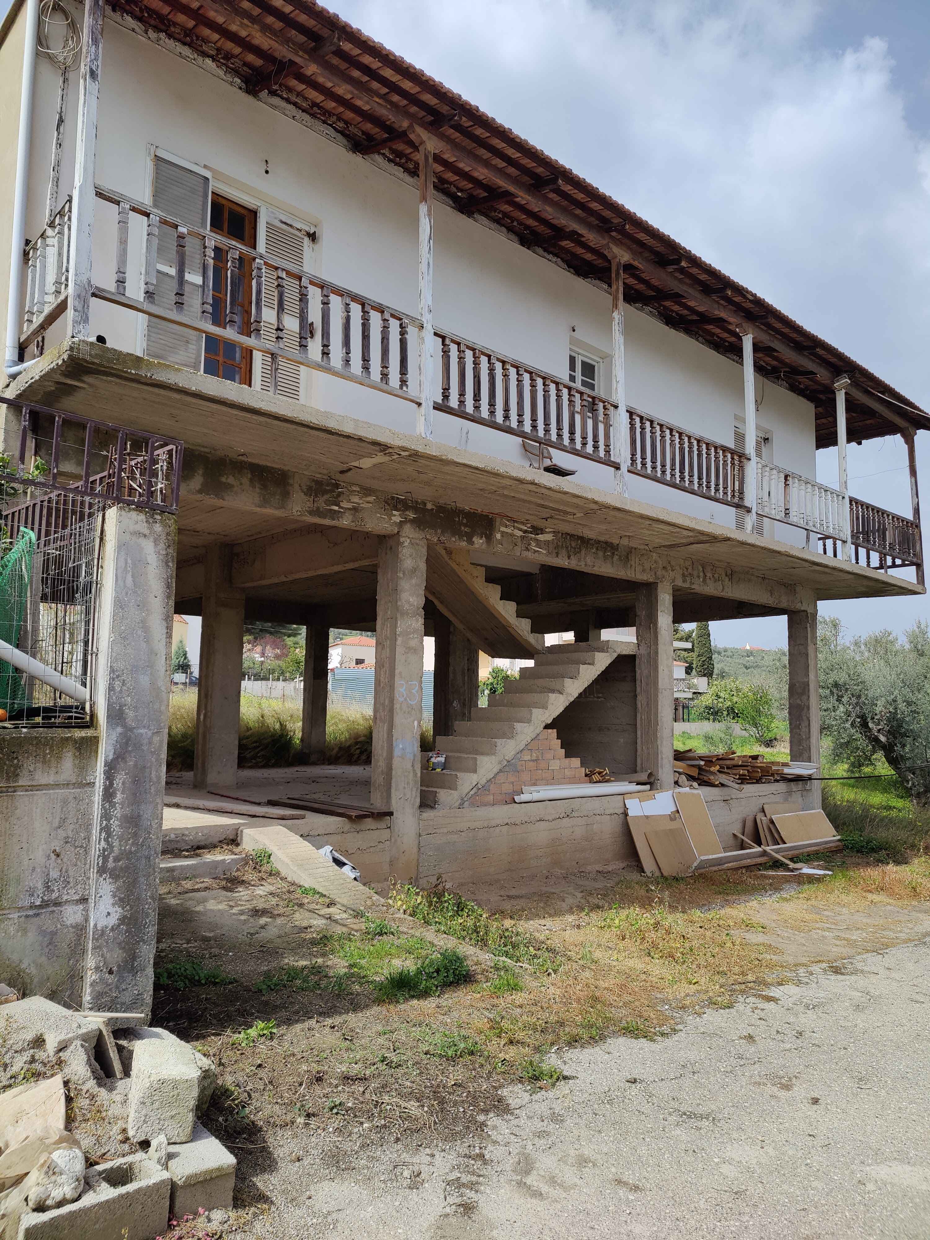 Οικόπεδο με κτίσμα 368 τ.μ. σε πλειστηριασμό Δήμος Αιγιαλείας