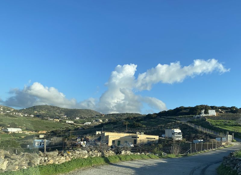 Αγροτεμάχιο με κτίσμα  σε πλειστηριασμό Municipality of Syros - Ermoupolis