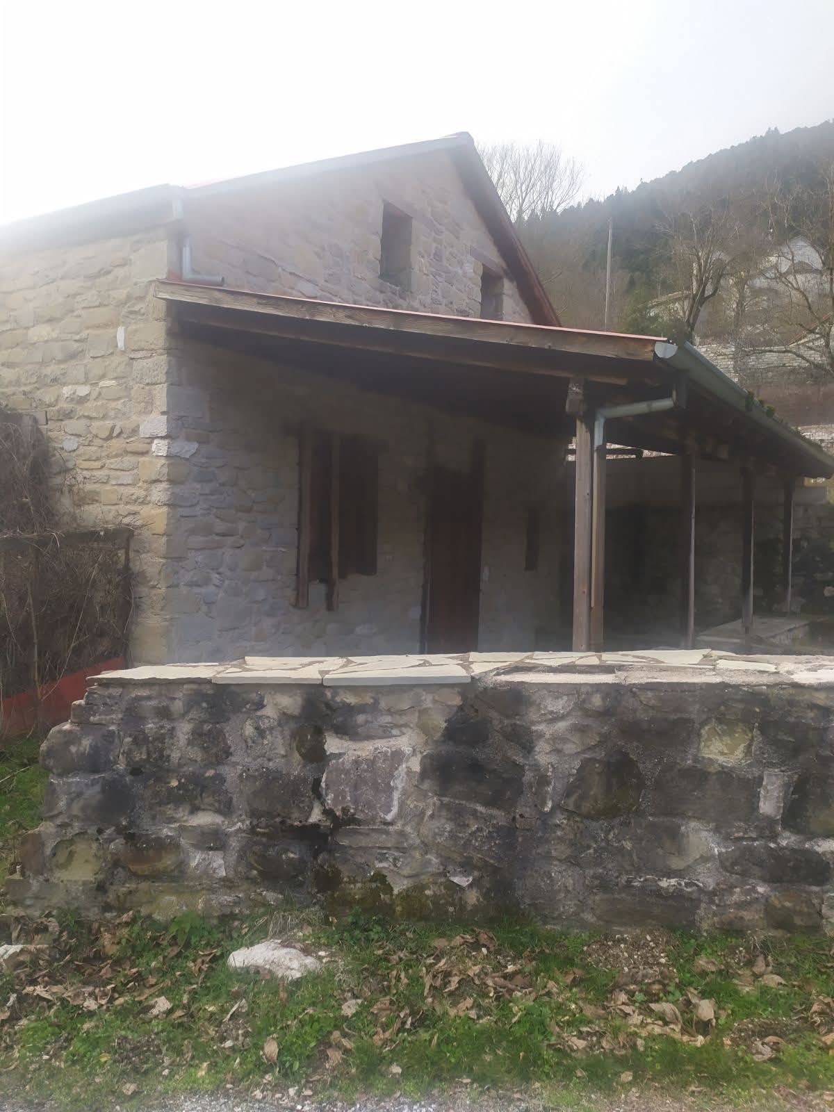 Οικόπεδο με κτίσμα  σε πλειστηριασμό Municipality of Pyli