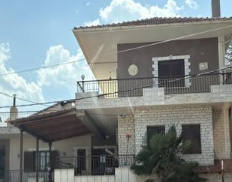Οικόπεδο με κτίσμα 548 sq.m. σε πλειστηριασμό Municipality of Kozani