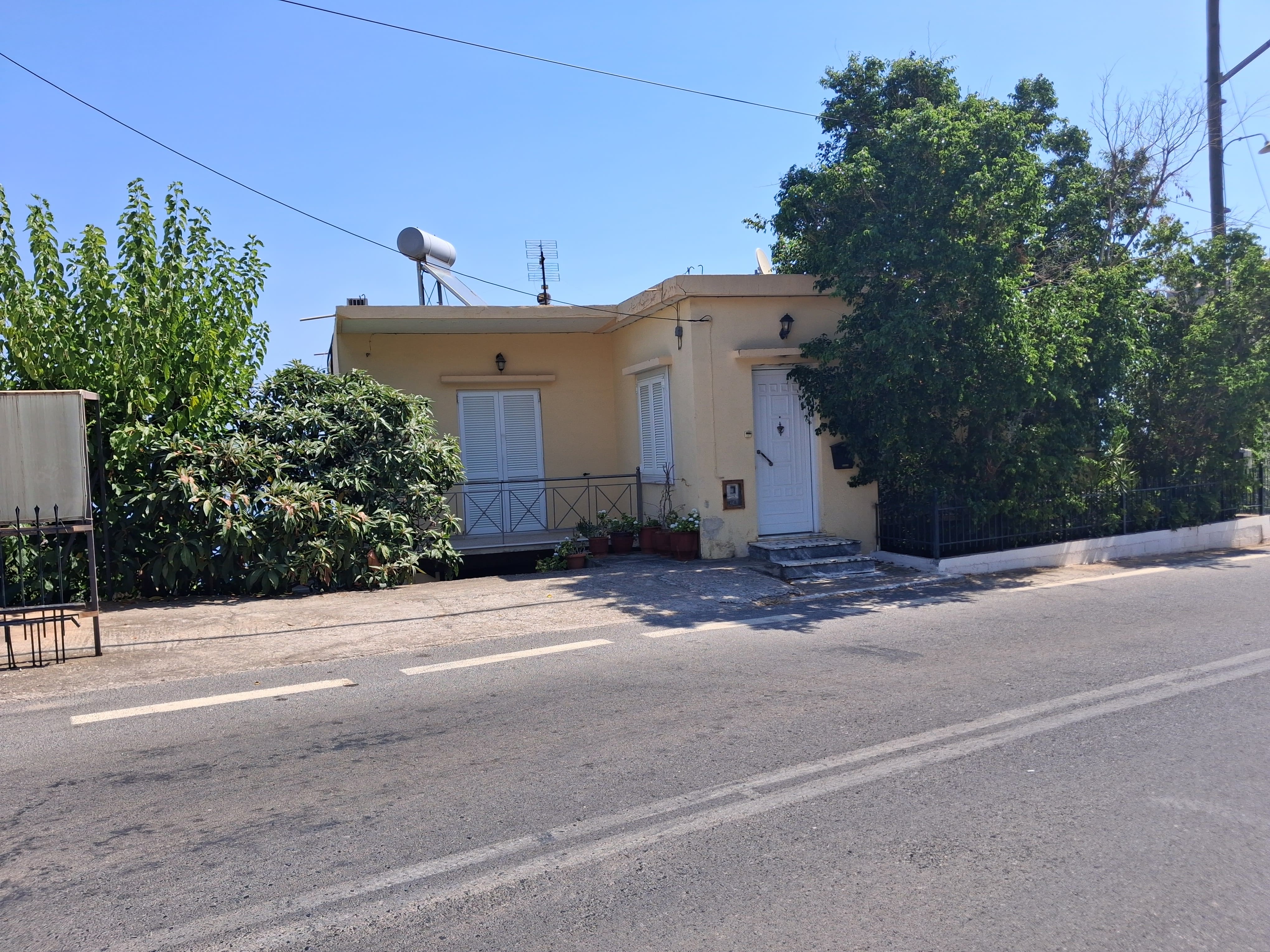 Οικόπεδο με κτίσμα 561.36 sq.m. σε πλειστηριασμό Municipality of North Kynouria