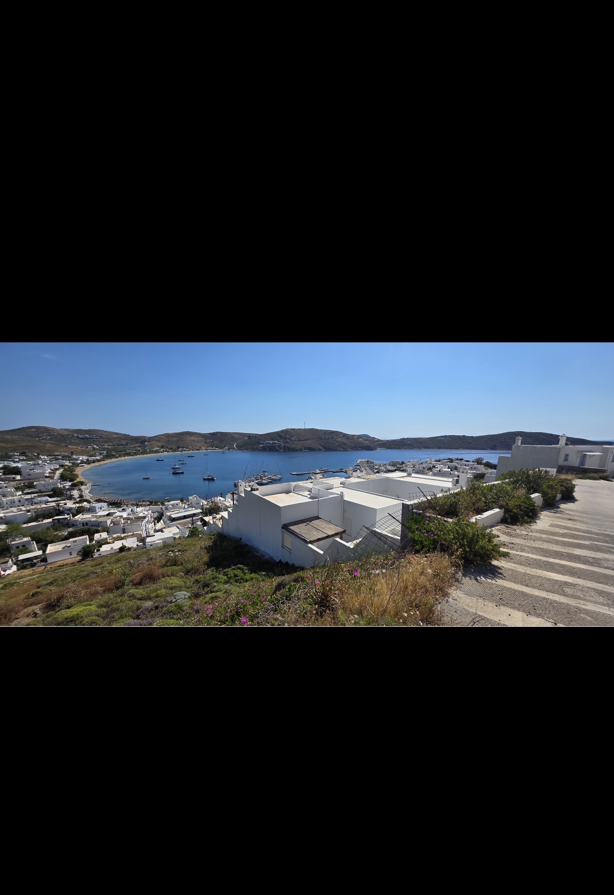 Οικόπεδο με κτίσμα  σε πλειστηριασμό Δήμος Σερίφου