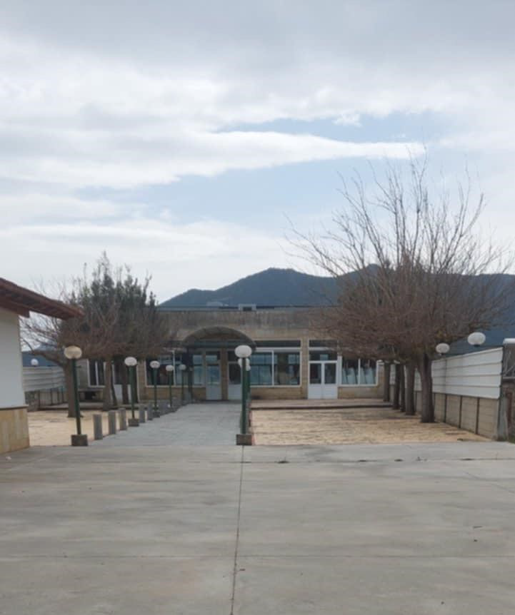 Οικόπεδο με κτίσμα 900.10 sq.m. σε πλειστηριασμό Municipality of Sikyonia