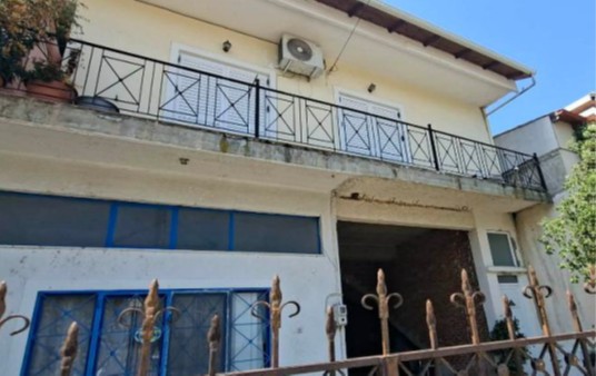 Οικόπεδο με κτίσμα 110 τ.μ. σε πλειστηριασμό Δήμος Καμένων Βούρλων