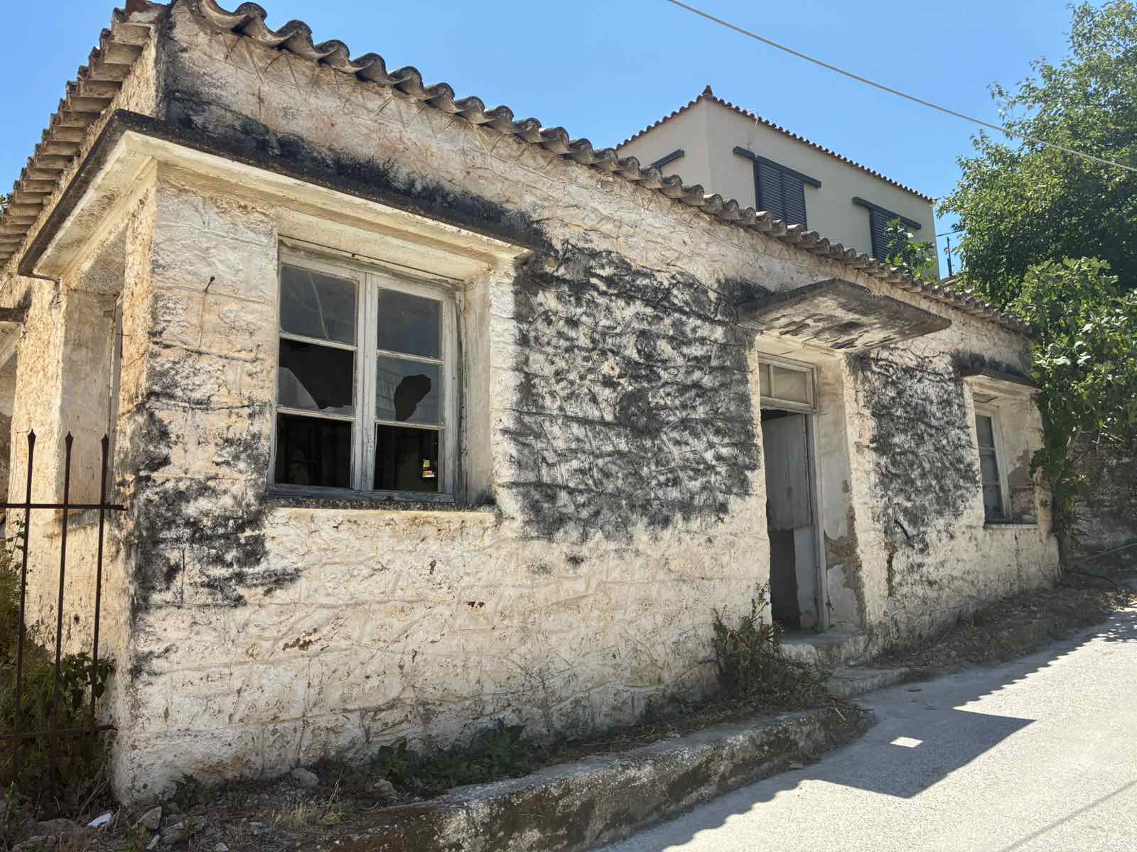 Οικόπεδο με κτίσμα 165 τ.μ. σε πλειστηριασμό Δήμος Ευρώτα
