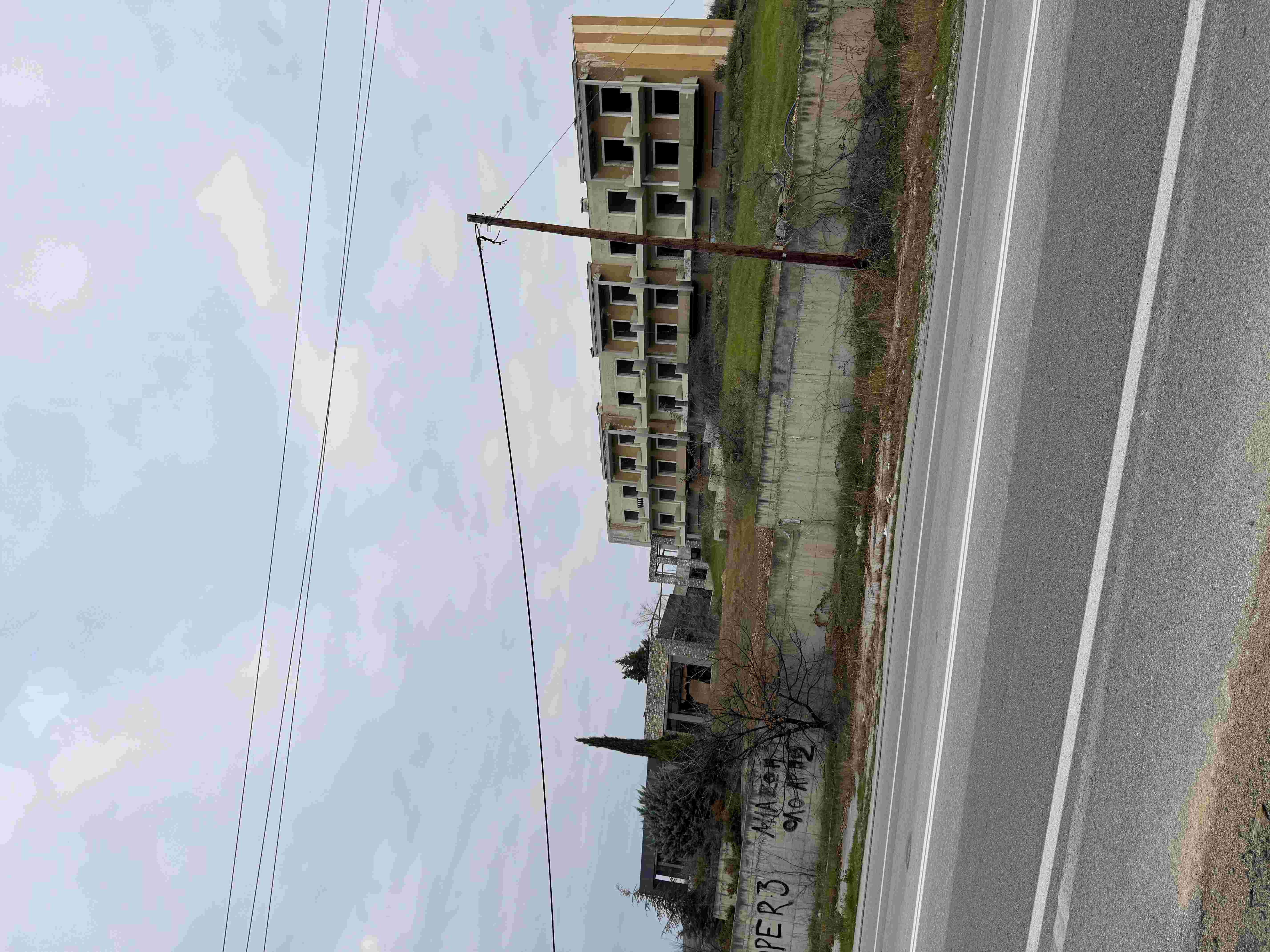 photo1
