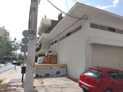 Οικόπεδο με κτίσμα 269.96 sq.m. σε πλειστηριασμό Municipality of Korydallos