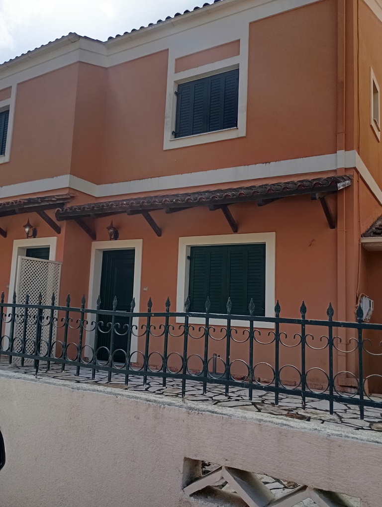 Οικόπεδο με κτίσμα 97.33 τ.μ. σε πλειστηριασμό Δήμος Ηγουμενίτσας