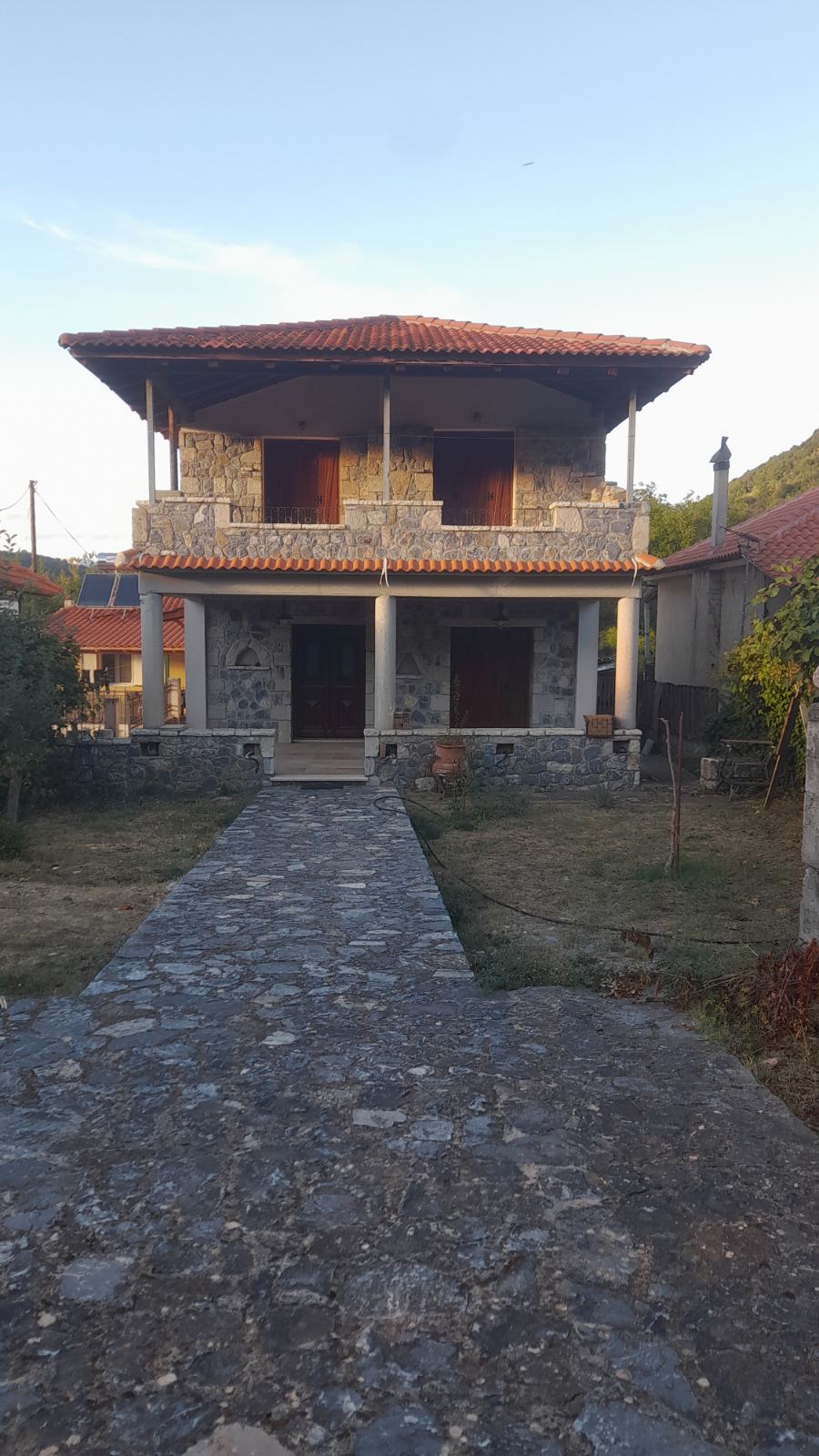 Οικόπεδο με κτίσμα  σε πλειστηριασμό Δήμος Καλαβρύτων