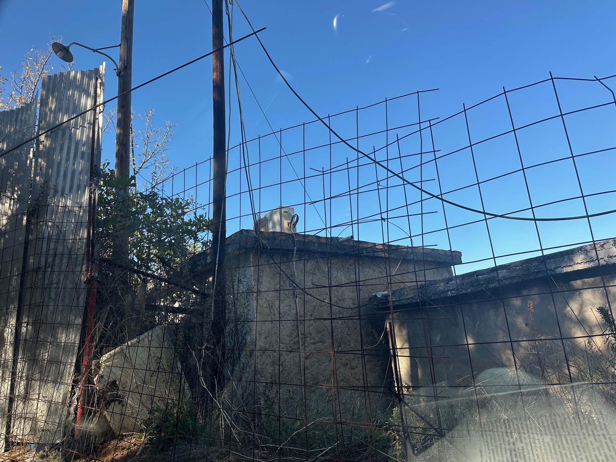 Οικόπεδο με κτίσμα  σε πλειστηριασμό Δήμος Πλατανιά