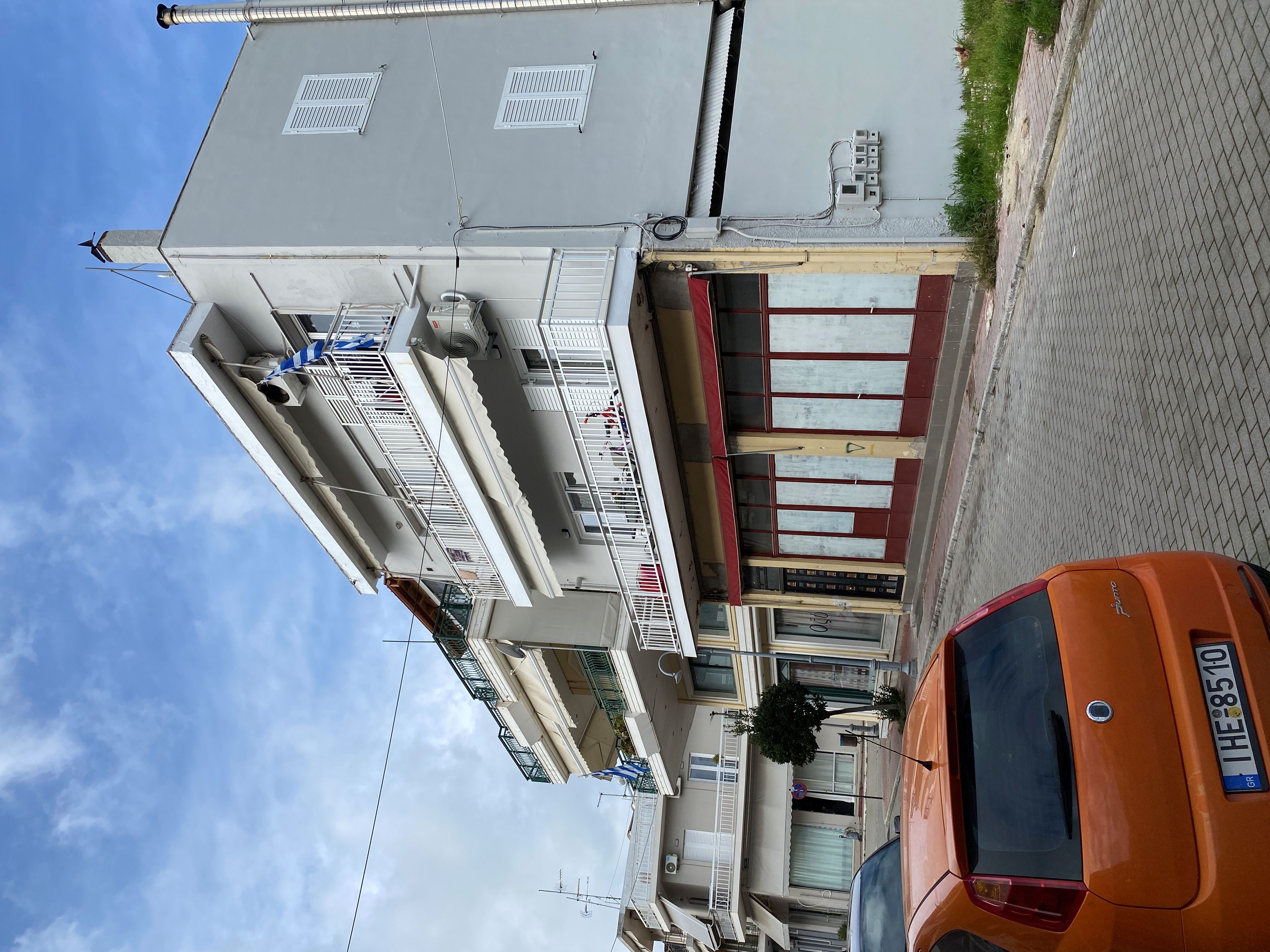 photo2