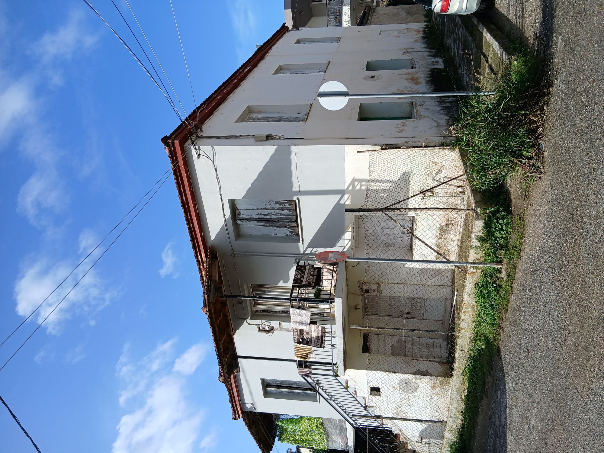 photo1
