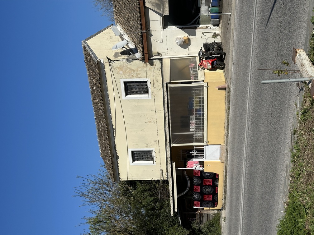 photo1