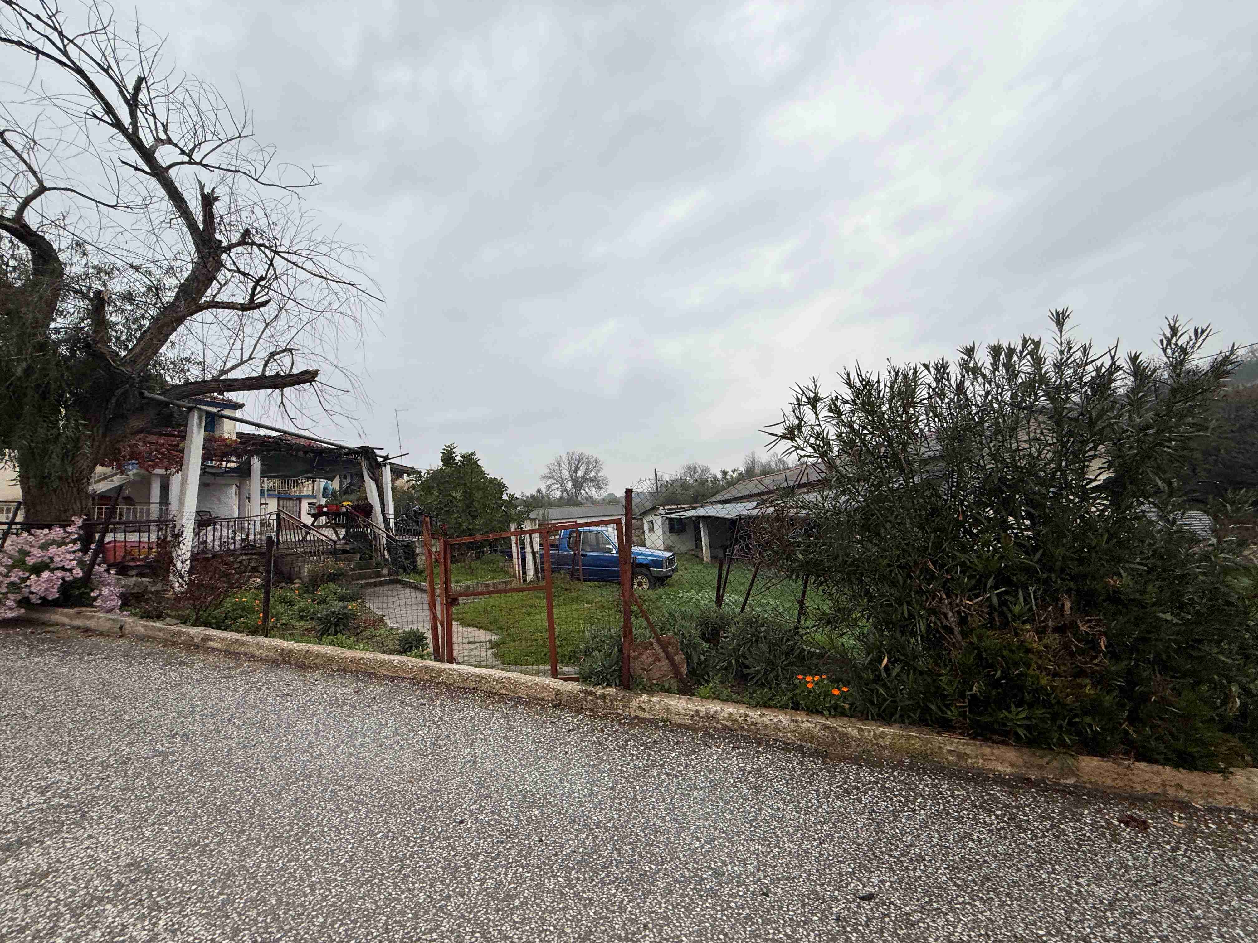 Οικόπεδο με κτίσμα  σε πλειστηριασμό Δήμος Ηρακλείας