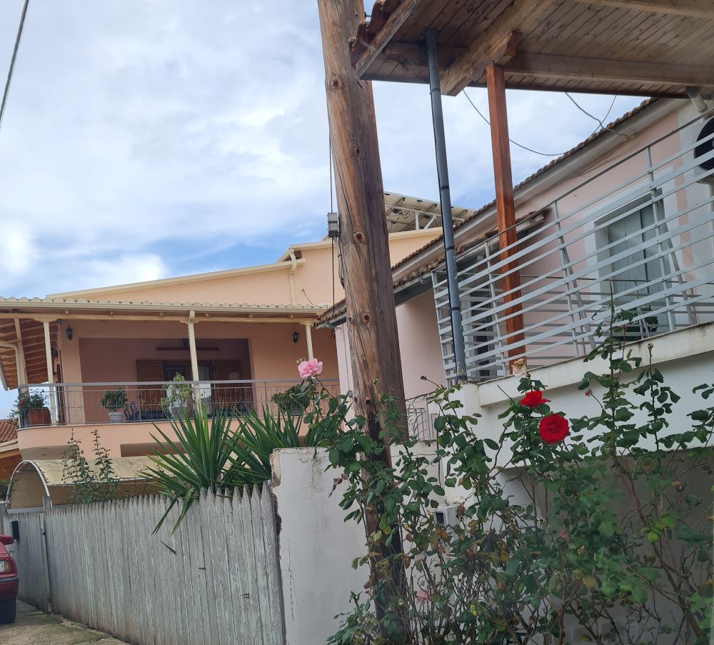 Οικόπεδο με κτίσμα  σε πλειστηριασμό Municipality of Western Achaia