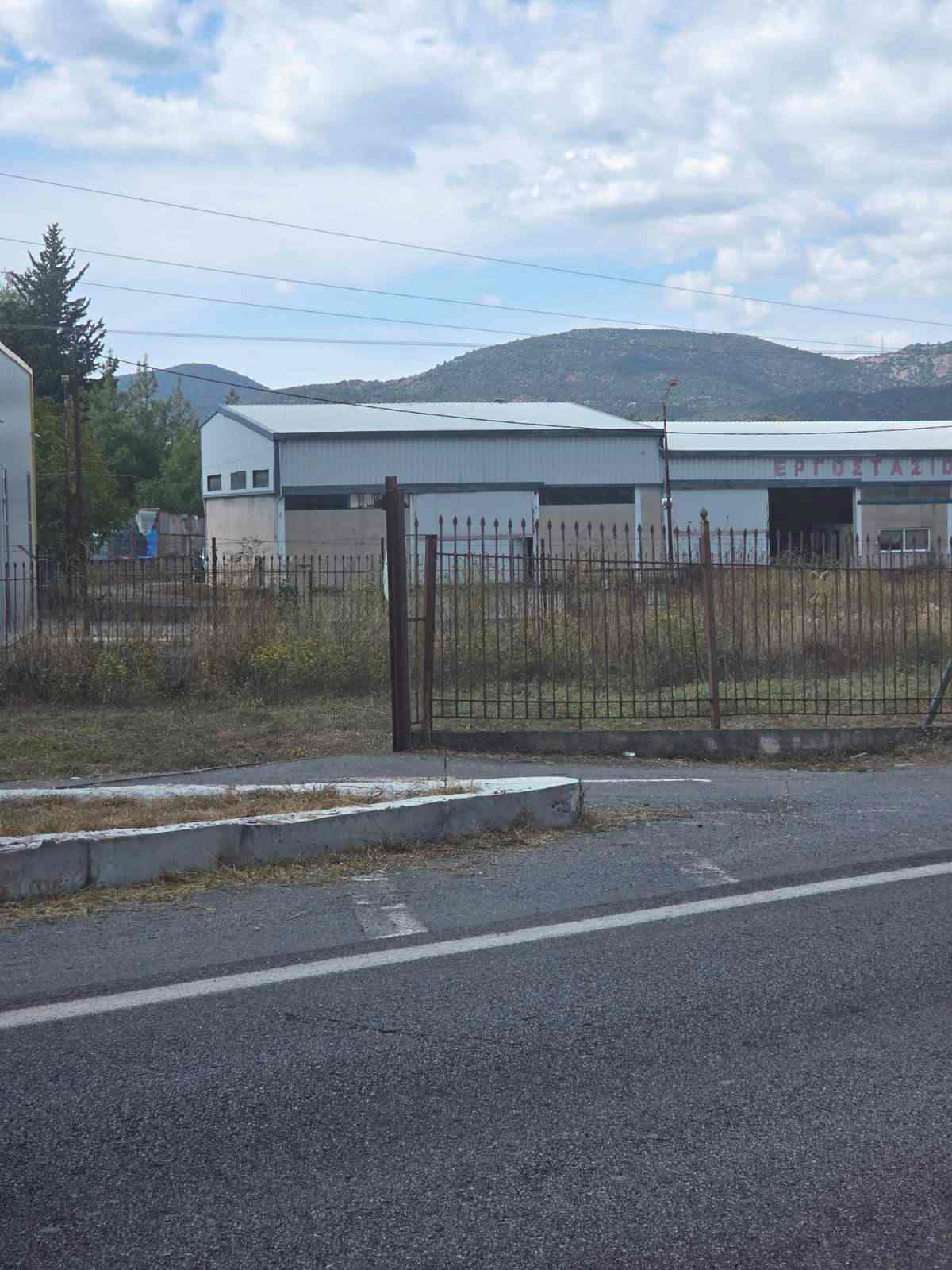 Αγροτεμάχιο με κτίσμα  σε πλειστηριασμό Municipality of Tripoli