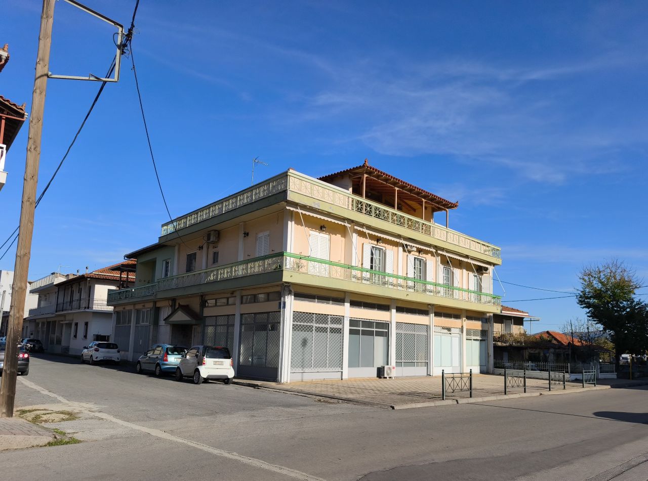 Οικόπεδο με κτίσμα  σε πλειστηριασμό Municipality of Tripoli