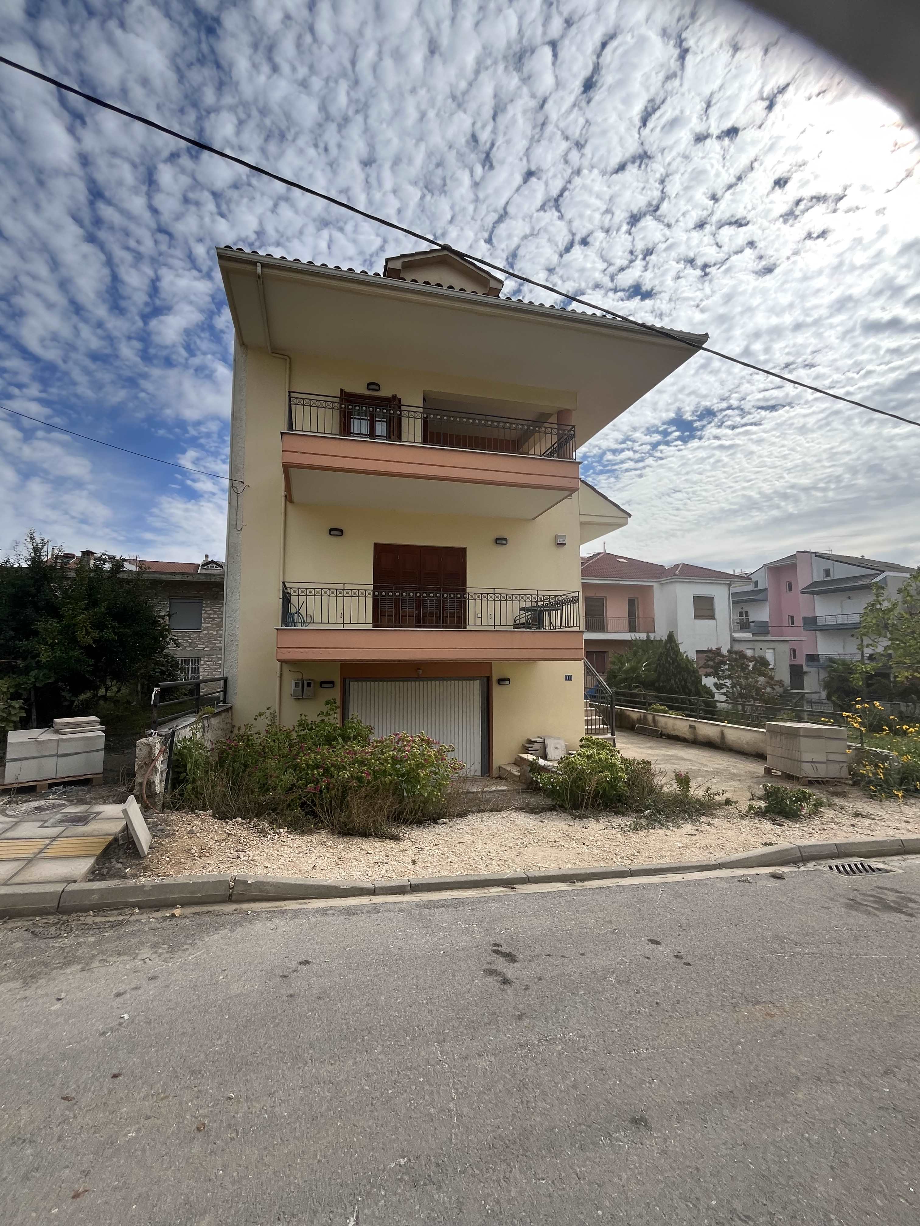 Οικόπεδο με κτίσμα  σε πλειστηριασμό Δήμος Ιωαννιτών