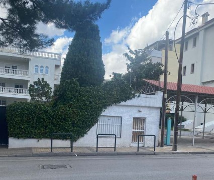 Οικόπεδο με κτίσμα  σε πλειστηριασμό Δήμος Πεντέλης