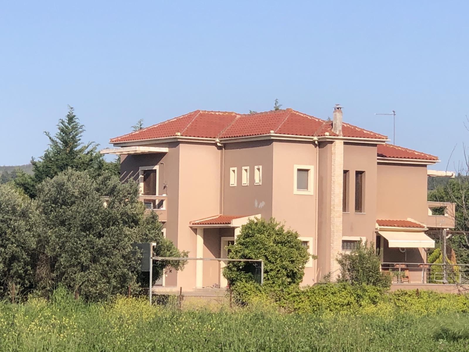 Οικόπεδο με κτίσμα  σε πλειστηριασμό Δήμος Ιστιαίας - Αιδηψού