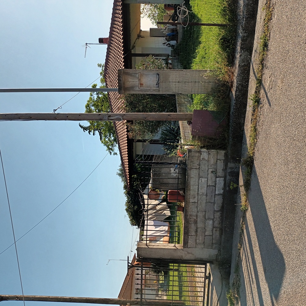 Οικόπεδο με κτίσμα  σε πλειστηριασμό Δήμος Χαλκηδόνος