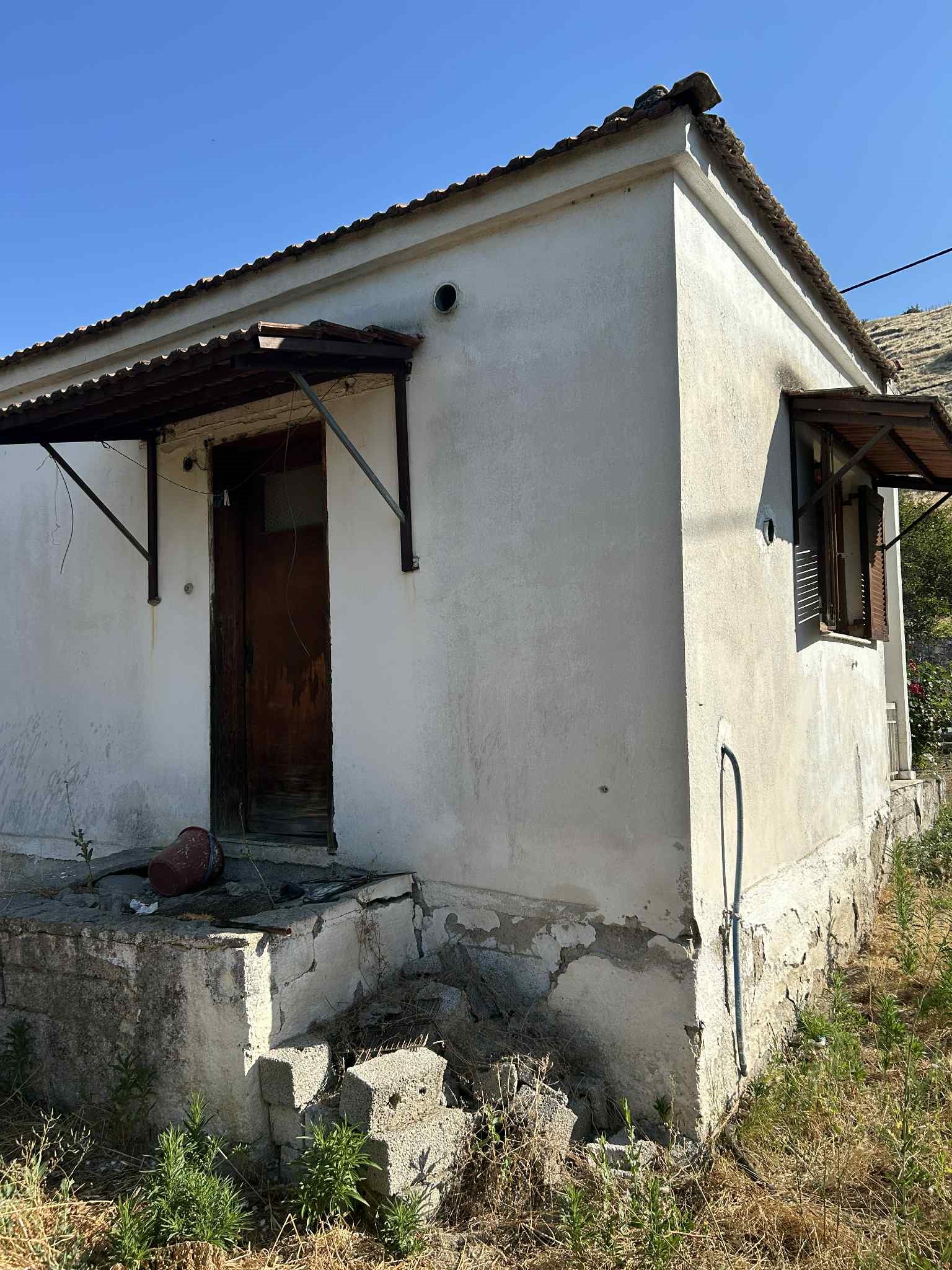 Οικόπεδο με κτίσμα  σε πλειστηριασμό Municipality of Farkadona