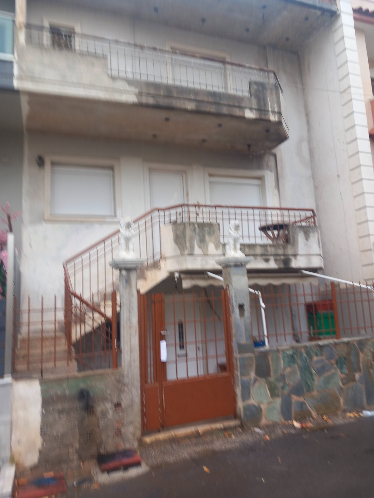 Οικόπεδο με κτίσμα  σε πλειστηριασμό Tribe Municipality