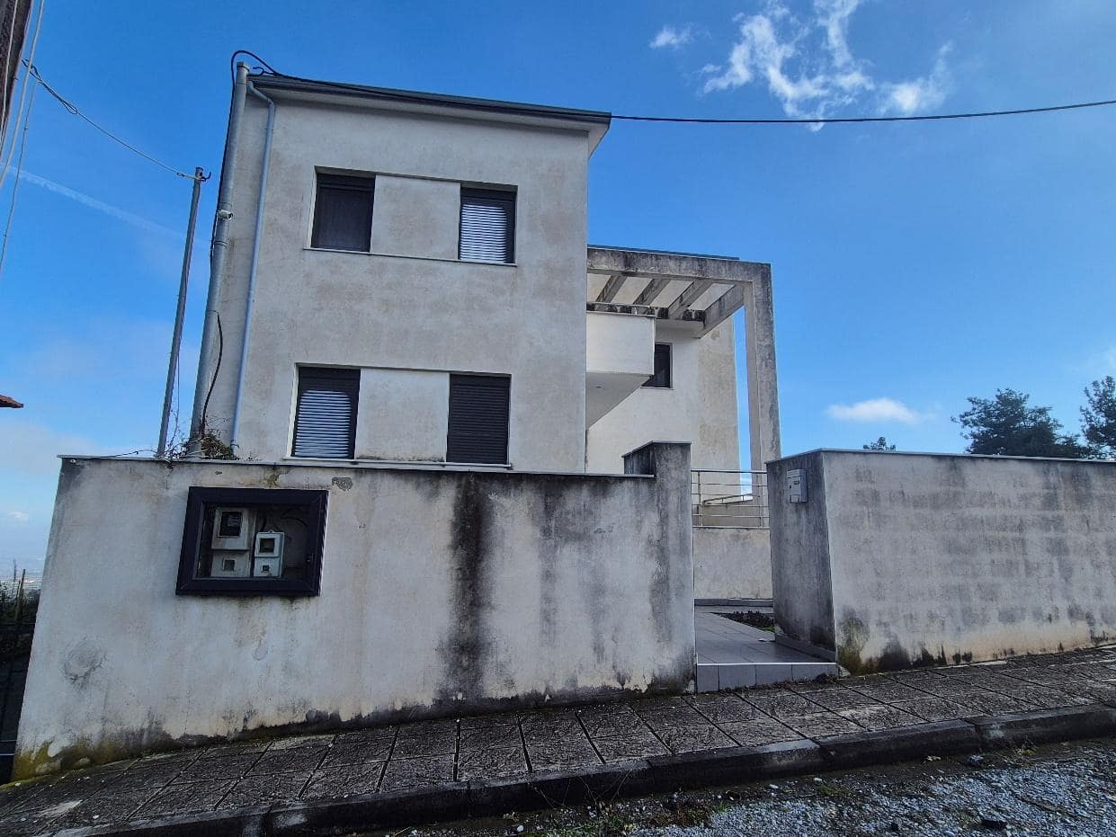 Οικόπεδο με κτίσμα  σε πλειστηριασμό Δήμος Πύδνας - Κολινδρού