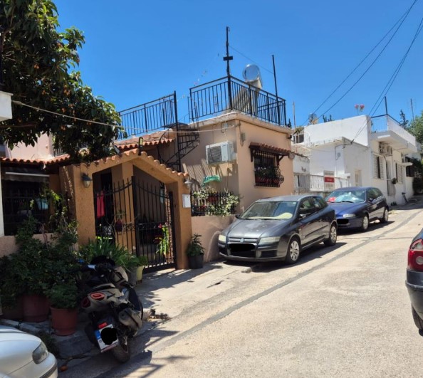 Οικόπεδο με κτίσμα  σε πλειστηριασμό Municipality of Peristeri