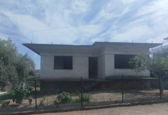 Οικόπεδο με κτίσμα  σε πλειστηριασμό Δήμος Ηρακλείας