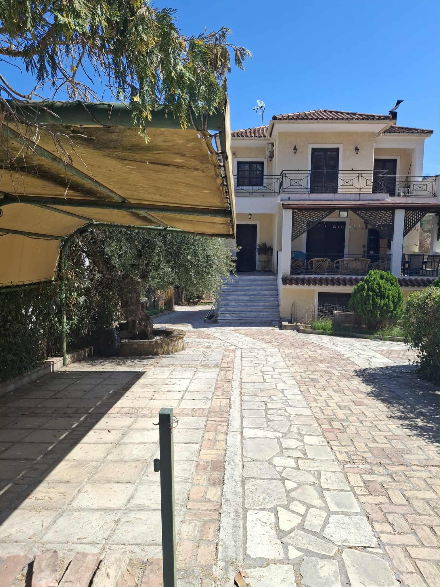 Οικόπεδο με κτίσμα  σε πλειστηριασμό Municipality of Patreon