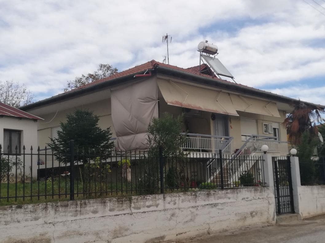Αγροτεμάχιο με κτίσμα 712 sq.m. σε πλειστηριασμό Municipality of Pydna - Kolindros