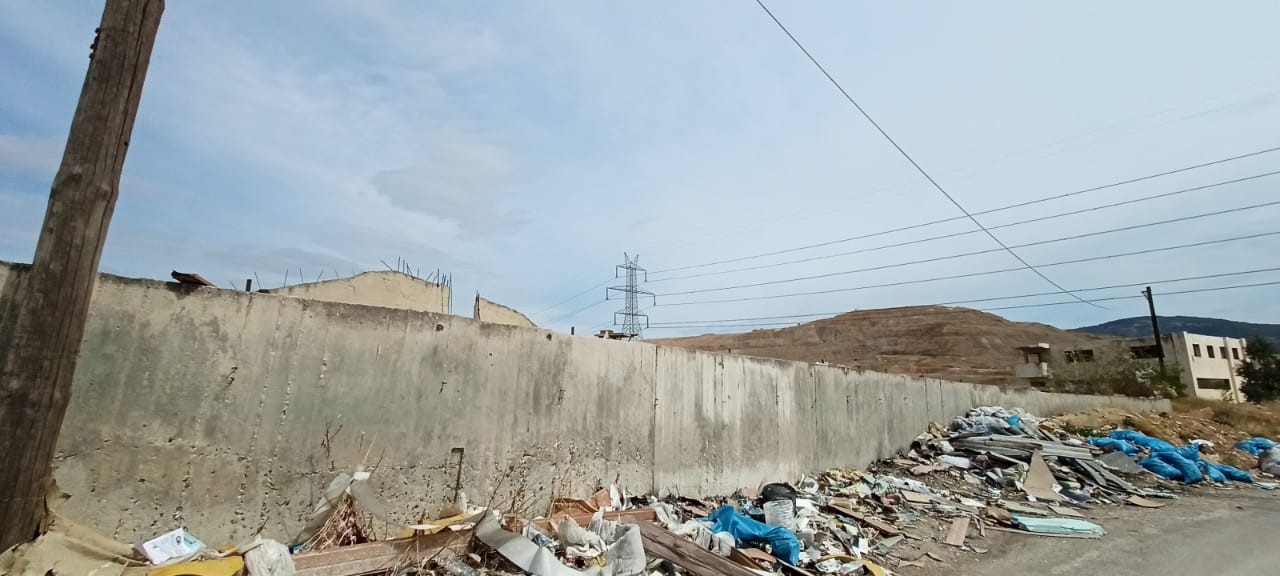 Αγροτεμάχιο με κτίσμα  σε πλειστηριασμό Tribe Municipality