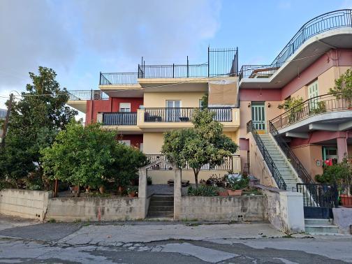 Οικόπεδο με κτίσμα  σε πλειστηριασμό Δήμος Ευρώτα