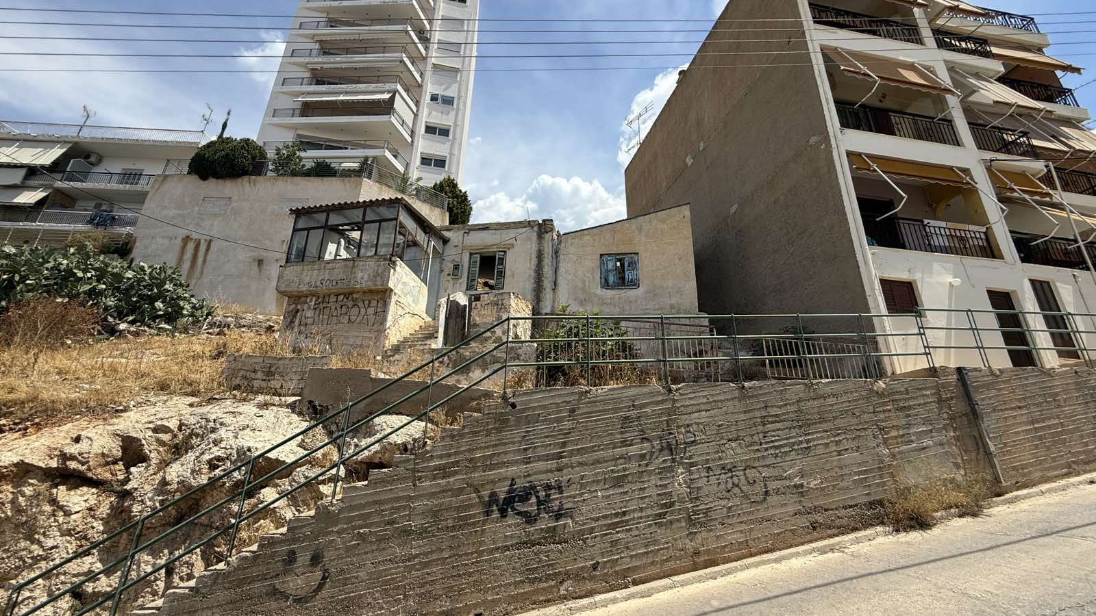 Οικόπεδο  σε πλειστηριασμό Δήμος Περάματος