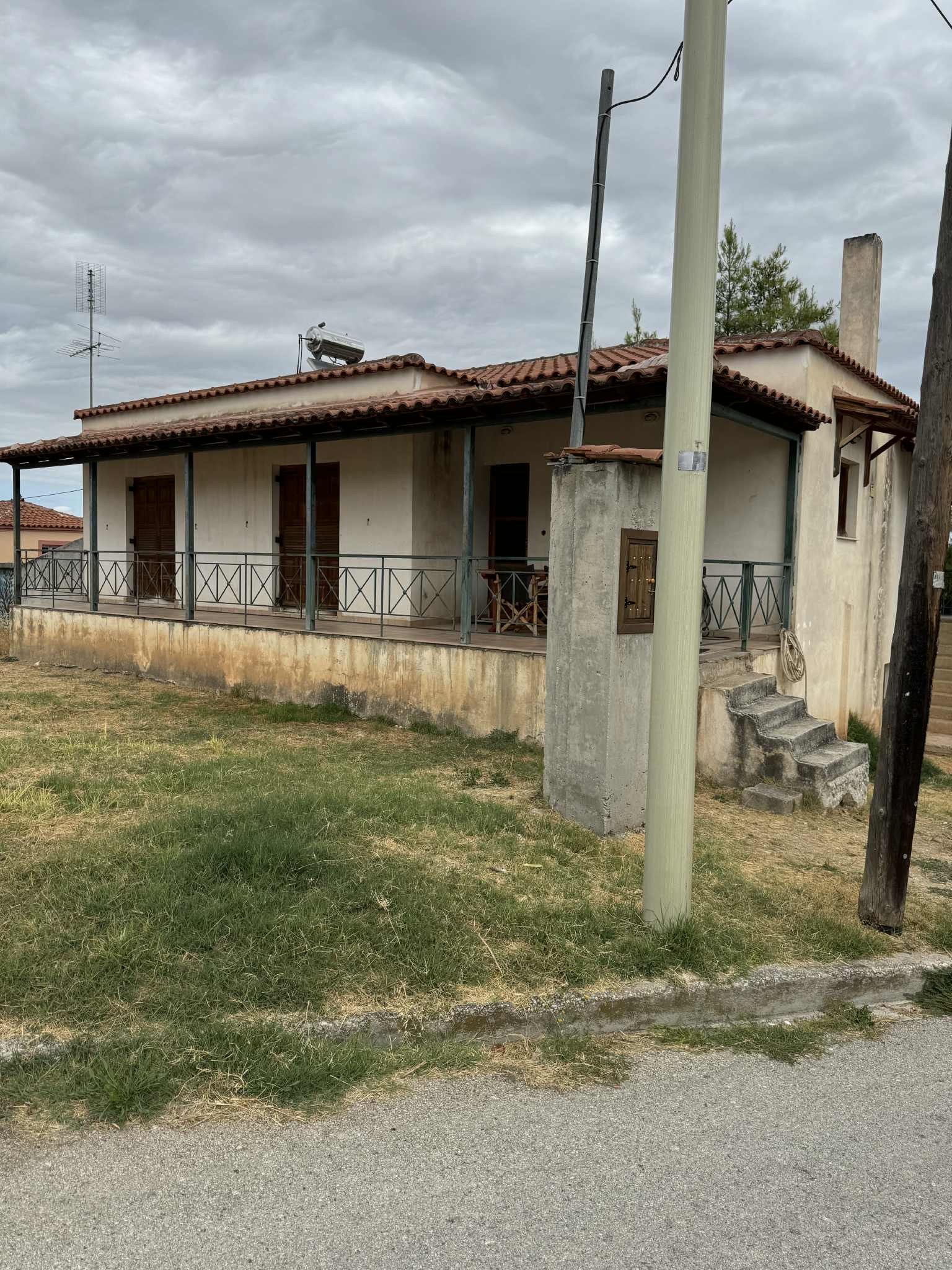 Οικόπεδο με κτίσμα  σε πλειστηριασμό Δήμος Κορινθίων