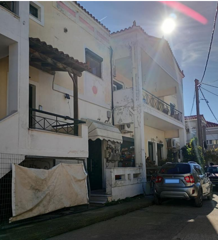 Οικόπεδο με κτίσμα  σε πλειστηριασμό Δήμος Λέσβου