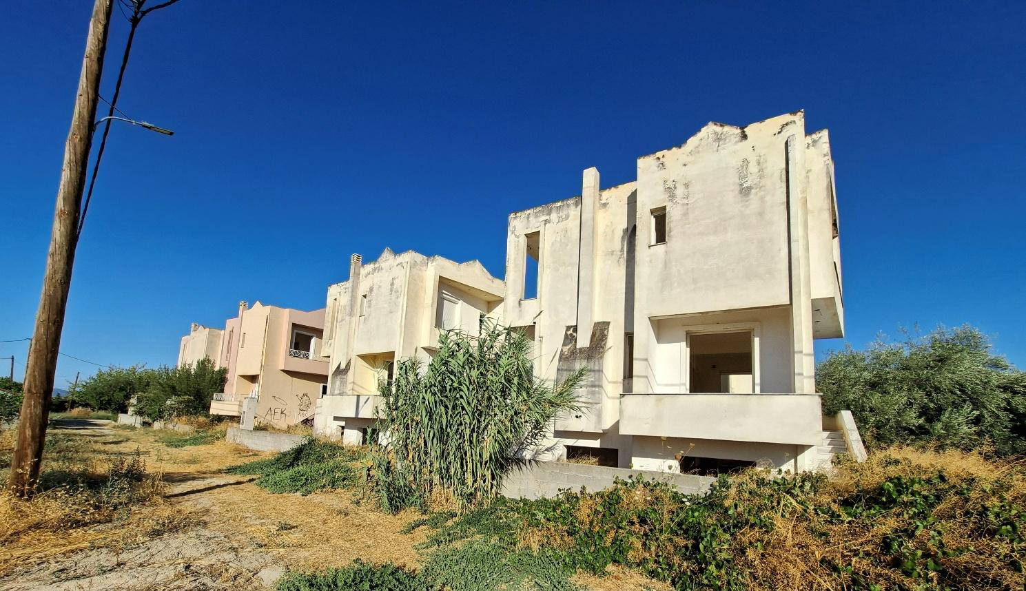 Οικόπεδο με κτίσμα  σε πλειστηριασμό Municipality of Velos - Vochas