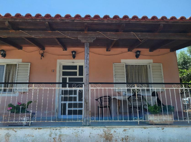 Οικόπεδο με κτίσμα  σε πλειστηριασμό Municipality of Patreon