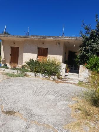 Οικόπεδο με κτίσμα  σε πλειστηριασμό Δήμος Ζακύνθου