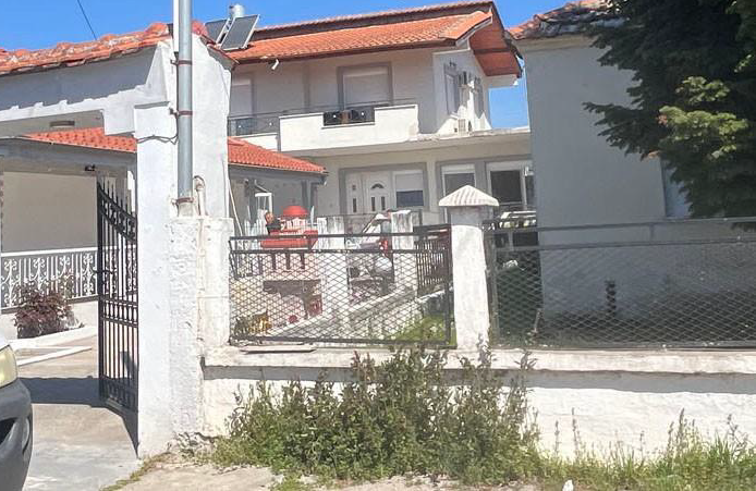 Οικόπεδο με κτίσμα  σε πλειστηριασμό Δήμος Σιντικής