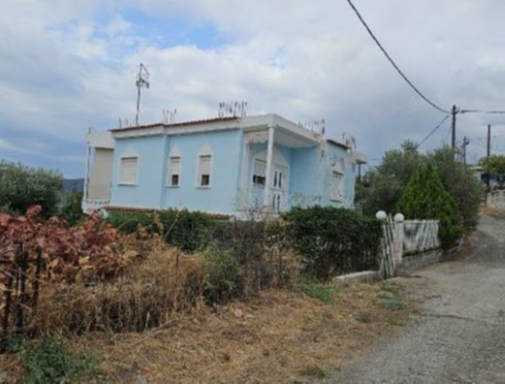 Οικόπεδο με κτίσμα  σε πλειστηριασμό Δήμος Στυλίδος