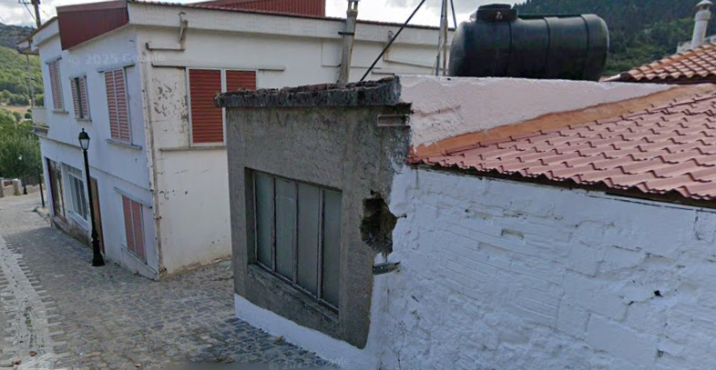 Οικόπεδο με κτίσμα  σε πλειστηριασμό Δήμος Λεβαδέων