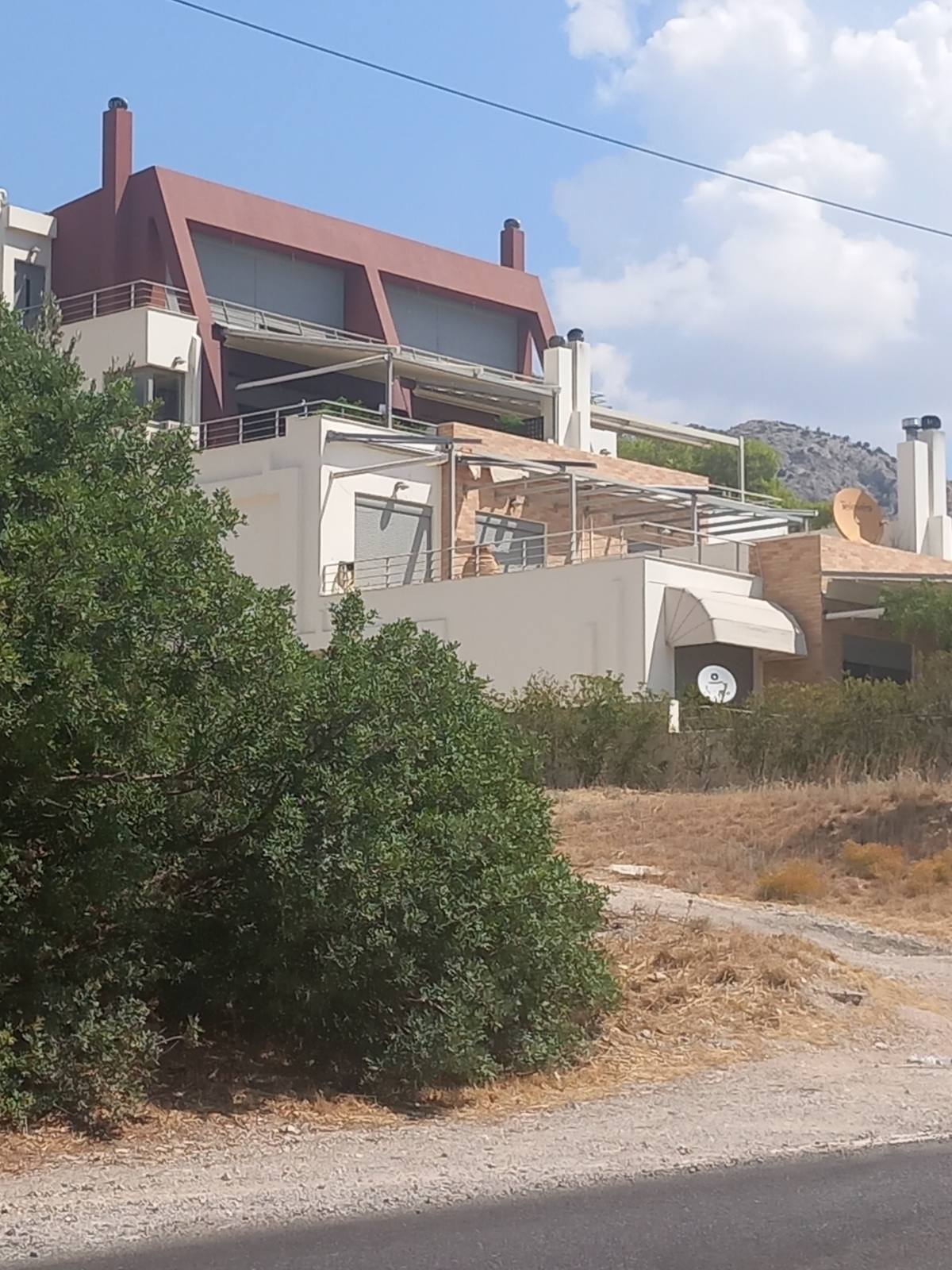 Θέση Στάθμευσης (parking) 149 τ.μ. σε πλειστηριασμό Δήμος Μεγαρέων