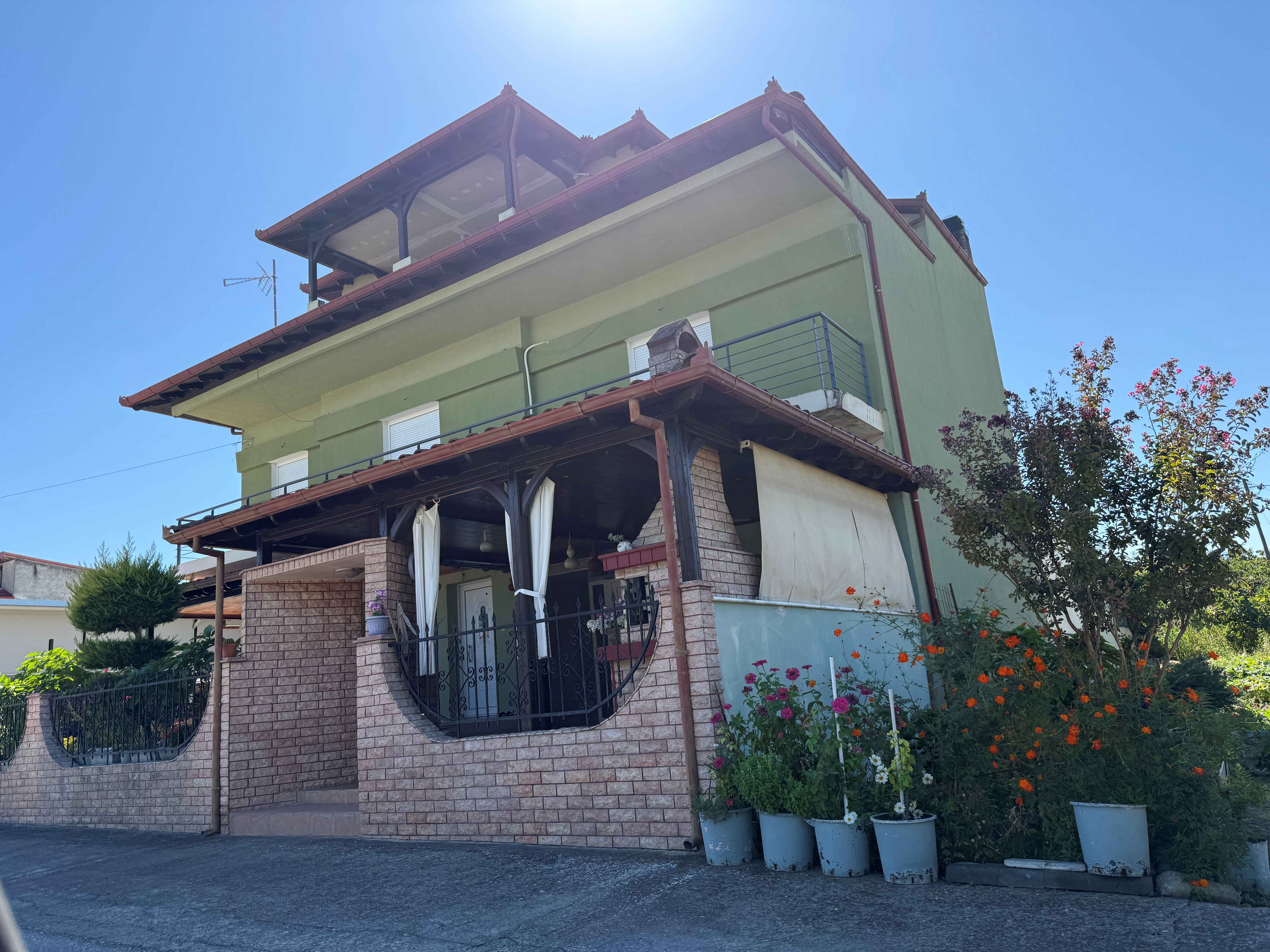 Οικόπεδο με κτίσμα  σε πλειστηριασμό Δήμος Ηρωικής Πόλεως Νάουσας